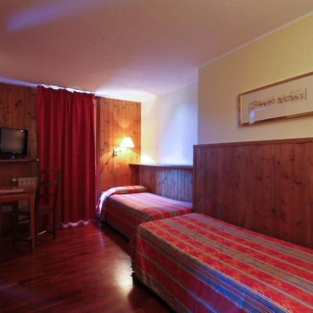 Hotel Dolonne Courmayeur Zewnętrze zdjęcie